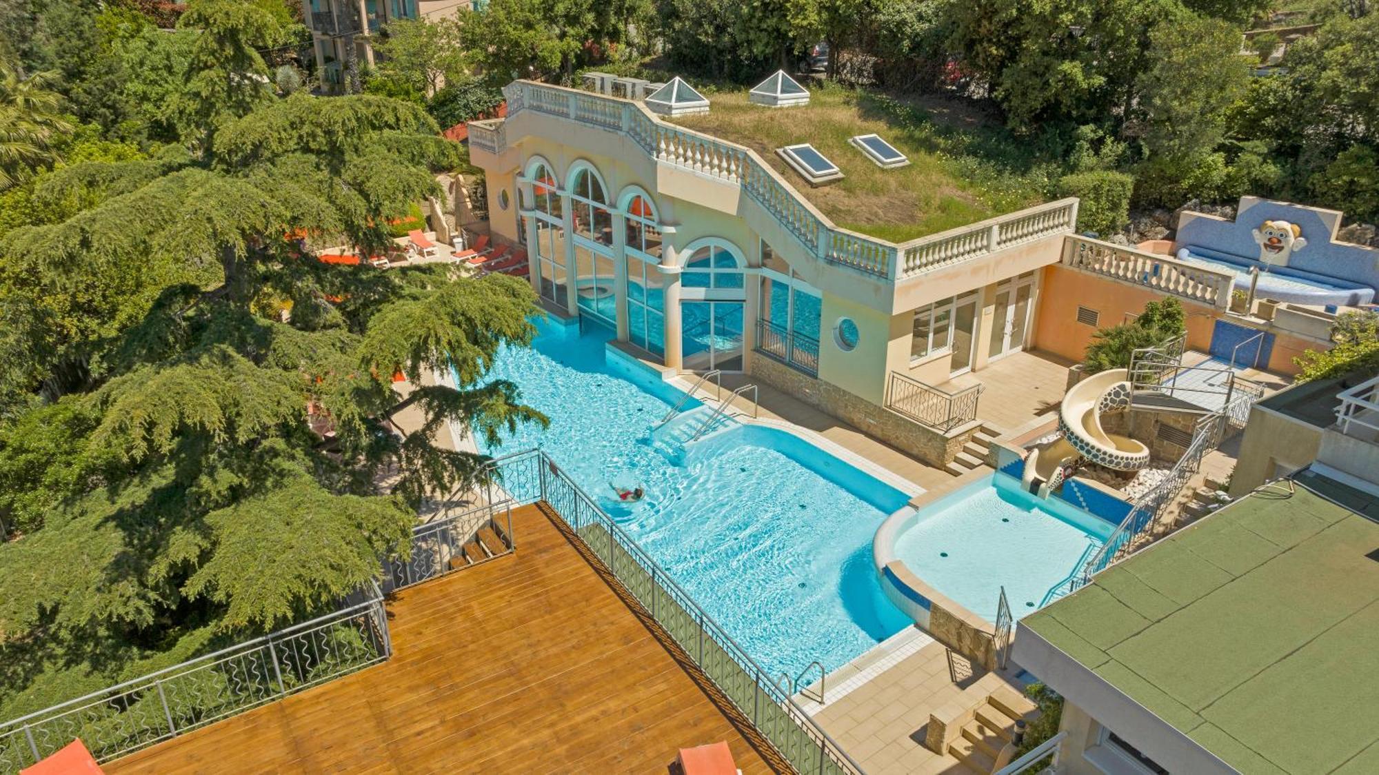 Residence Les Tourelles Сен Максим Екстериор снимка