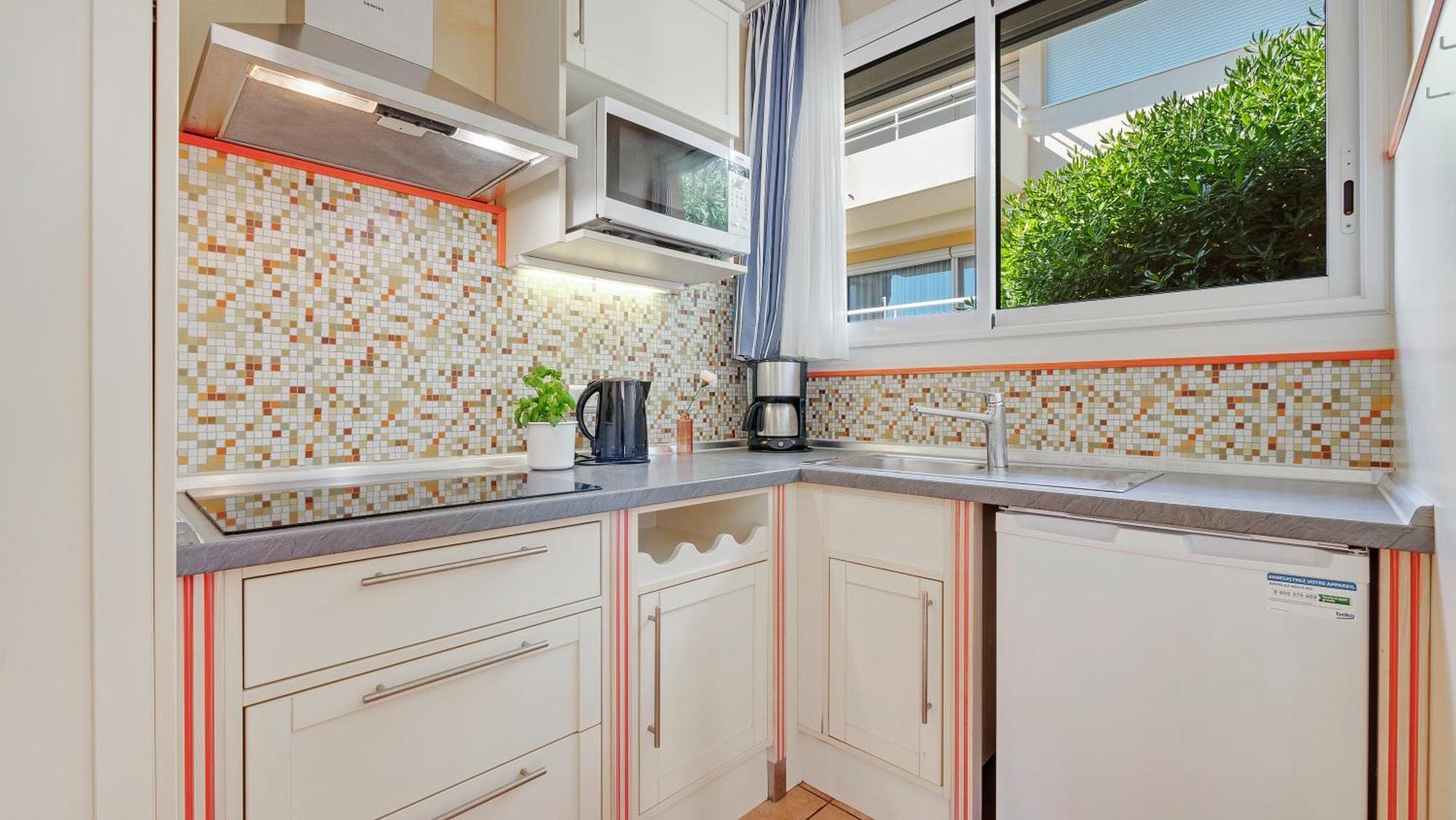 Residence Les Tourelles Сен Максим Екстериор снимка