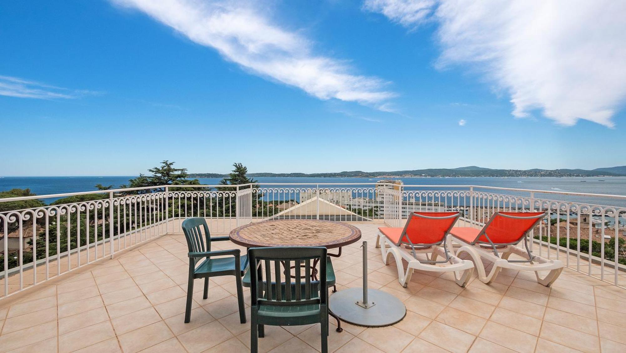Residence Les Tourelles Сен Максим Екстериор снимка