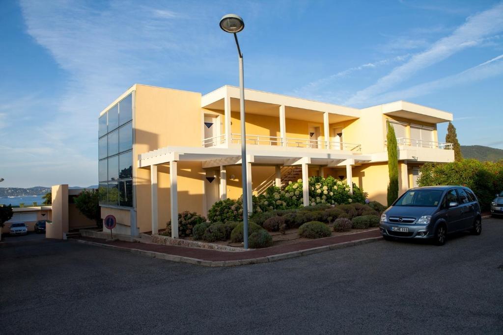 Residence Les Tourelles Сен Максим Екстериор снимка